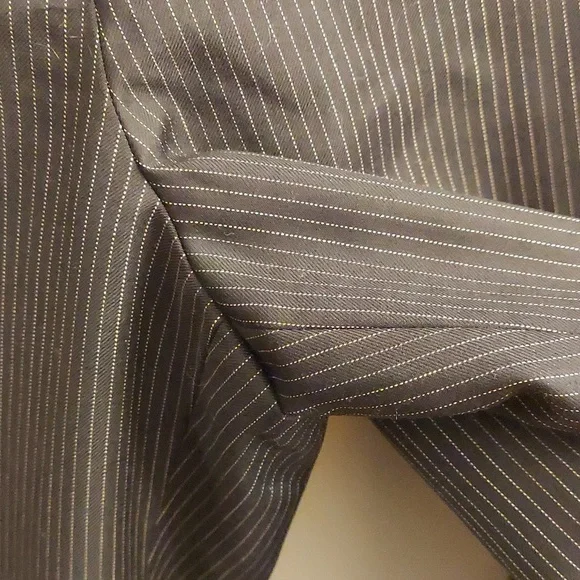 LOFT Ann Black And White Pinstriped Flat Front Wide Legged Wool Blend Trousers - Picture 4 of 15